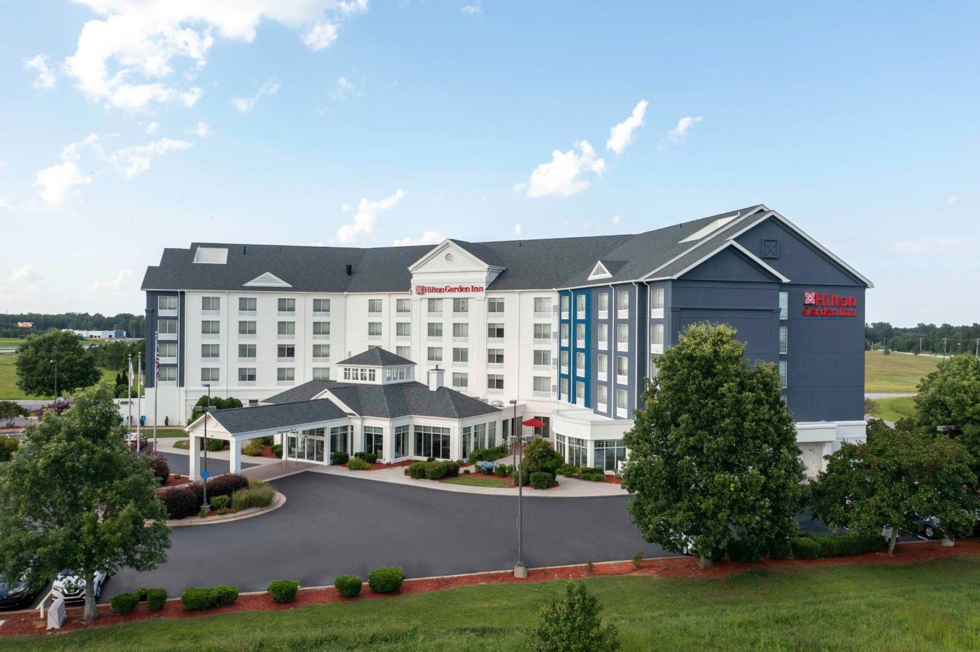 Hilton Garden Inn Roanoke Rapids Exterior photo